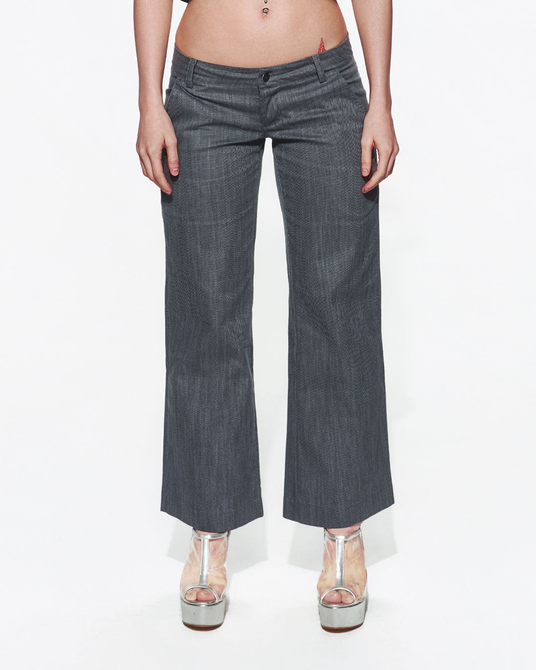 CALÇA CINTURA BAIXA CINZA NIQUEL